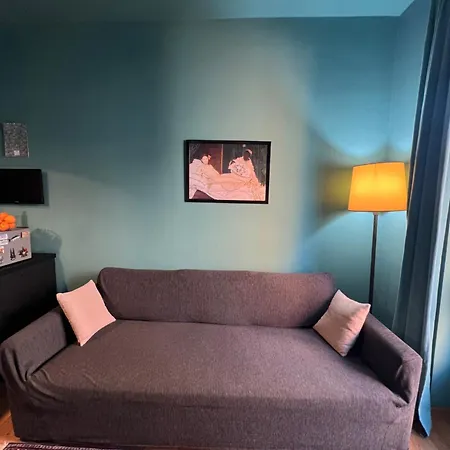 With Private Balcony On The Dora River Apartman Torino