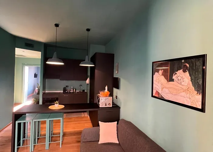 아파트 With Private Balcony On The Dora River 토리노