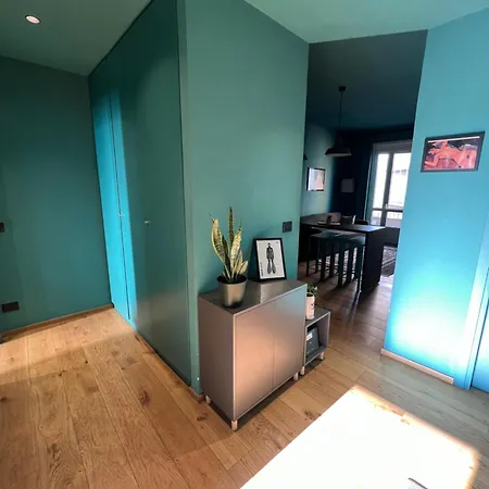 With Private Balcony On The Dora River